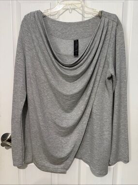 Yogalicious Gray Draped Cowl Neck Long-Sleeve Top-size XL